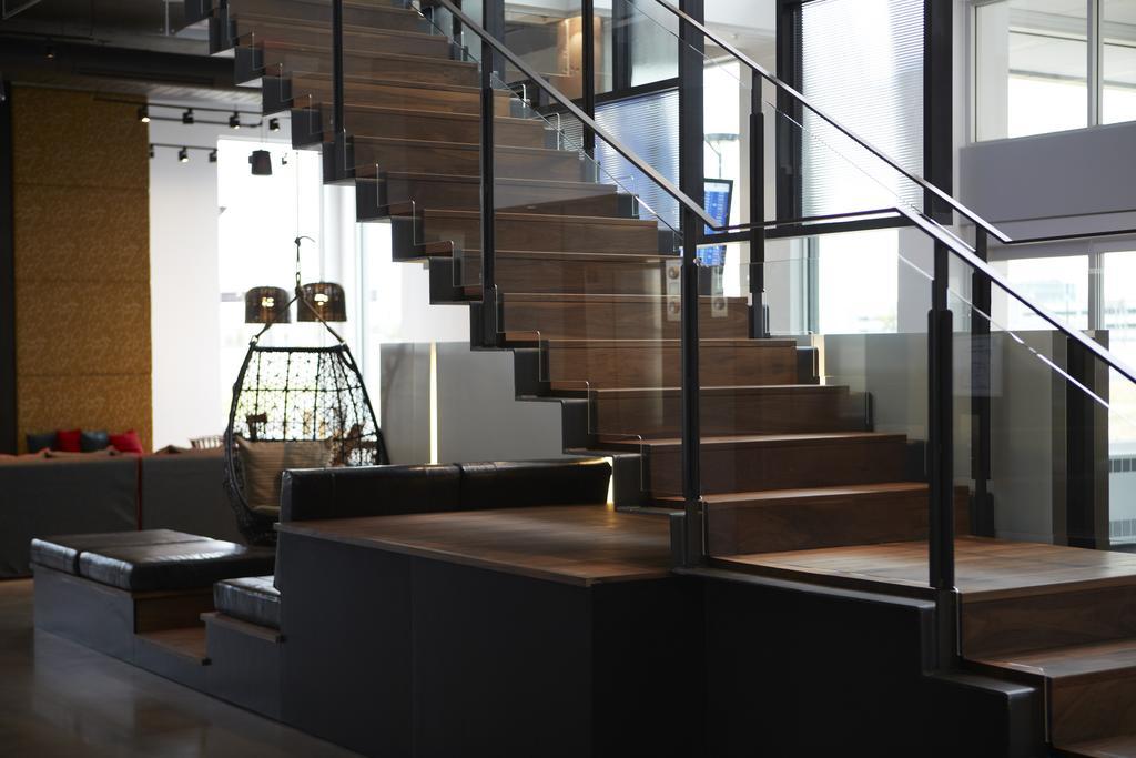 Hotel Alt Toronto Airport 3*